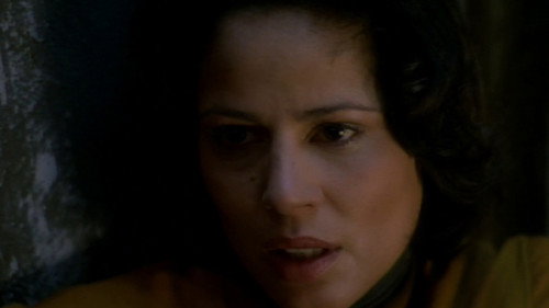 Star Trek: Voyager Season 1 Episode 13 - Faces