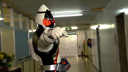 Kamen Rider Season 22 Episode 1 - Transforming High School Life