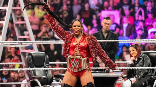 Raw Season 30 Episode 40 - October 3, 2022
