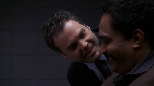 Law & Order: Criminal Intent Season 1 Episode 14 - Homo Homini Lupis