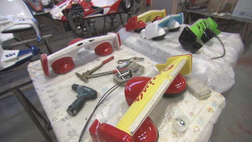 How Do They Do It? Season 13 Episode 6 - Vinyl Records, Bumper Cars, Tiger Balm