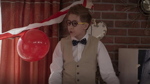 Una familia de diez Season 4 Episode 12 - La despedida de soltera