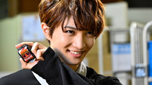Kamen Rider Season 35 Episode 22 - The Truth is Bittersweet