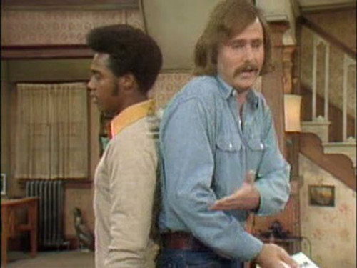 All in the Family Season 4 Episode 8 - The Games Bunkers Play