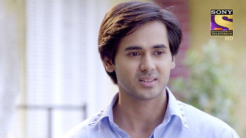 Anand Embraces Naina's Wishes still