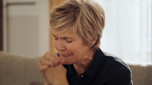 Episode 515 still