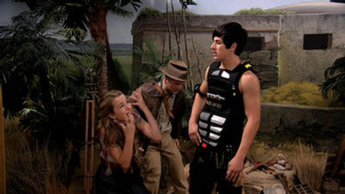 Wizards of Waverly Place Season 3 Episode 5 - Night at the Lazerama