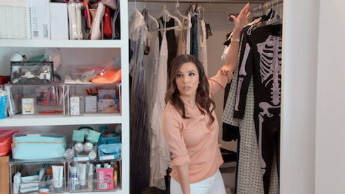 Get Organized with The Home Edit Season 1 Episode 4 - Eva Longoria and a Kitchen for Five