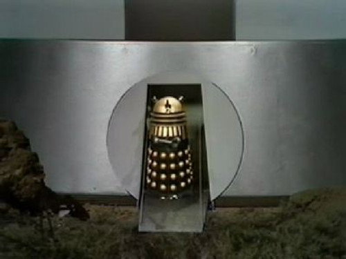 Doctor Who Season 10 Episode 20 - Planet of the Daleks (6)