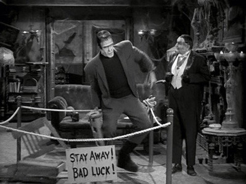 The Munsters Season 2 Episode 21 - The Fregosi Emerald