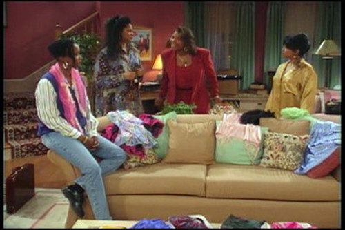 Living Single Season 1 Episode 5 - In the Black Is Beautiful