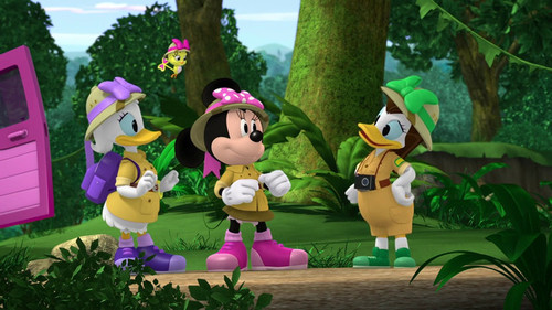 Mickey and the Roadster Racers Season 2 Episode 23 - Daisy's Photo Finish!