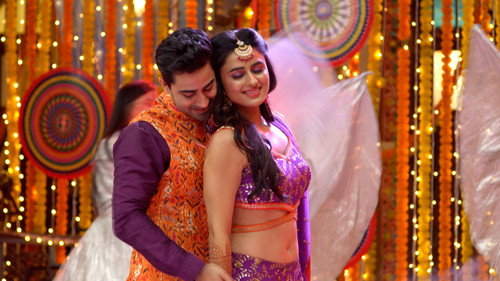 Sangeet Sandhya still