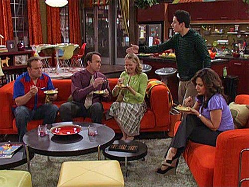 Wizards of Waverly Place Season 1 Episode 5 - Disenchanted Evening