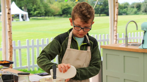 Junior Bake Off Season 7 Episode 12 - Super Snack Day Finals Week