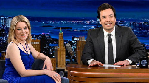 Elizabeth Banks, Kelsey Grammer still