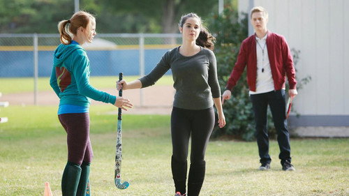 Switched at Birth Season 3 Episode 2 - Your Body Is a Battleground