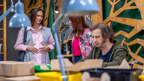 Episode 187 still