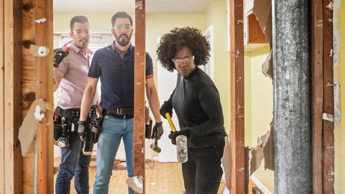 Celebrity IOU Season 1 Episode 3 - Viola Davis Delivers a Dream Home