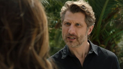 Episode 1206 still