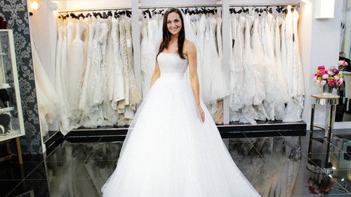 Say Yes to the Dress UK Season 3 Episode 11 - The Tale of Two Dresses