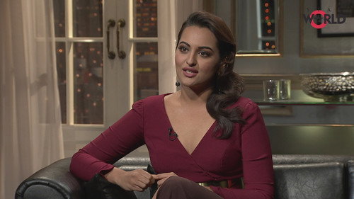 Koffee with Karan Season 4 Episode 10 - Shahid Kapoor & Sonakshi Sinha
