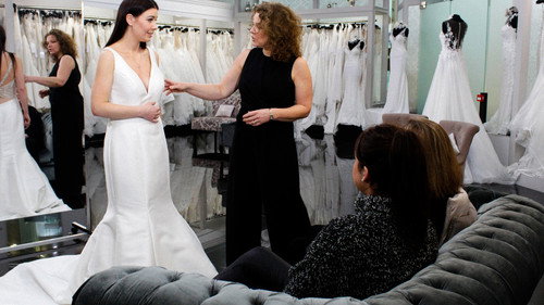 Say Yes to the Dress UK Season 4 Episode 12 - Silhouette Scuffle