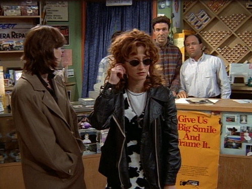 NewsRadio Season 2 Episode 1 - No, This is Not Based Entirely on Julie's Life