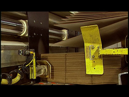 How It's Made Season 5 Episode 10 - Goalie Pads, Lapel Pins, Cardboard Boxes, Crystal Wine Glasses
