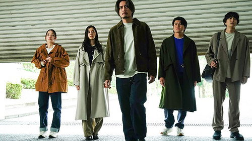 Episode 7 still