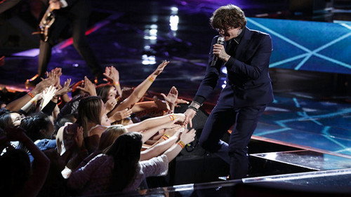 The Voice Season 8 Episode 21 - Live Top 8 Performances