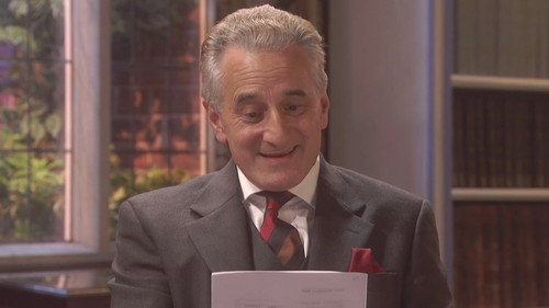 Yes, Prime Minister Season 1 Episode 3 - Gentlemen's Agreement