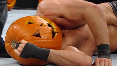 WWE Friday Night SmackDown Season 16 Episode 44 - October 31, 2014 (Houston, TX)