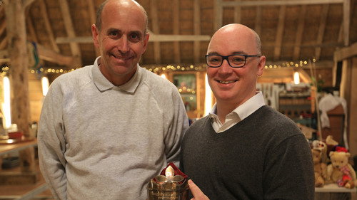 Bagpipes still