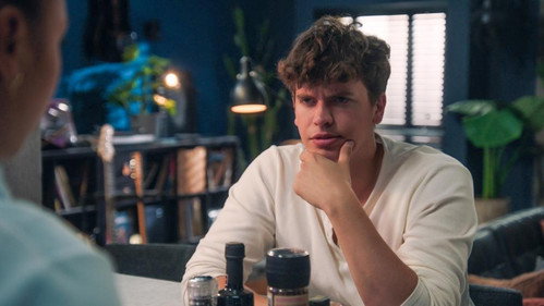Episode 119 still