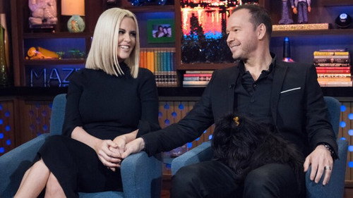 Jenny McCarthy & Donnie Wahlberg still