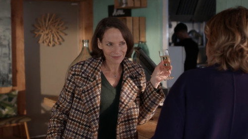 Episode 1388 still