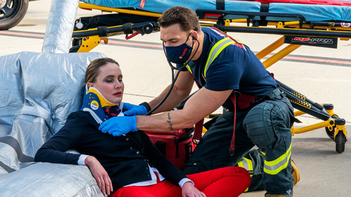 9-1-1 Season 4 Episode 8 - Breaking Point