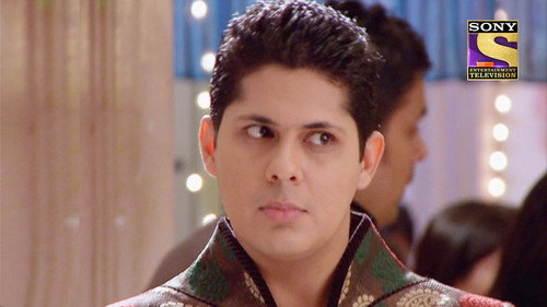 Kuch Toh Log Kahenge Season 1 Episode 16 - Nidhi Washes Ashutoshs Shirt