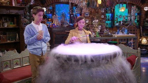 Wizards Beyond Waverly Place Season 1 Episode 11 - Potions Eleven