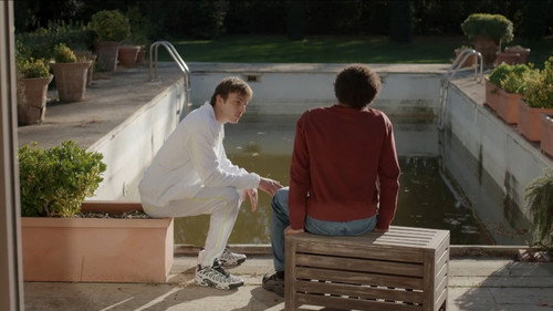 Episode 1621 still