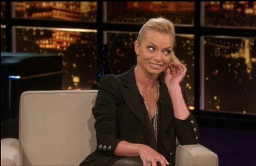Jamie Pressly still
