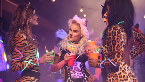 About a Boy Season 2 Episode 13 - About a Cat Party