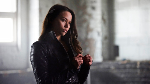 Dark Matter Season 2 Episode 8 - Stuff to Steal, People to Kill