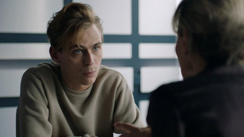 Episode 1540 still