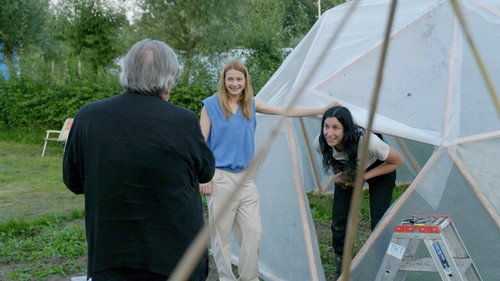 Boerderij van Dorst Season 1 Episode 2 - Maarten van Rossem and Emma Wortelboer