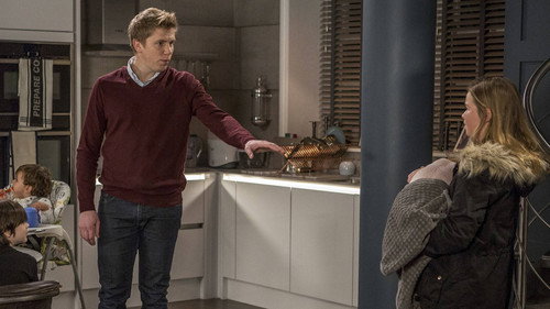 Emmerdale Season 48 Episode 18 - Episode 8372 (Mon 21st Jan 2019)