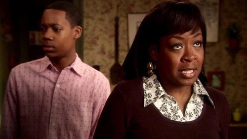 Everybody Hates Chris Season 4 Episode 19 - Everybody Hates Back Talk