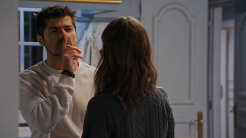 Episode 309 still