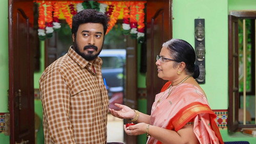 Paavam Ganesan Season 1 Episode 4 - A Stranger's Gift to Ganesan